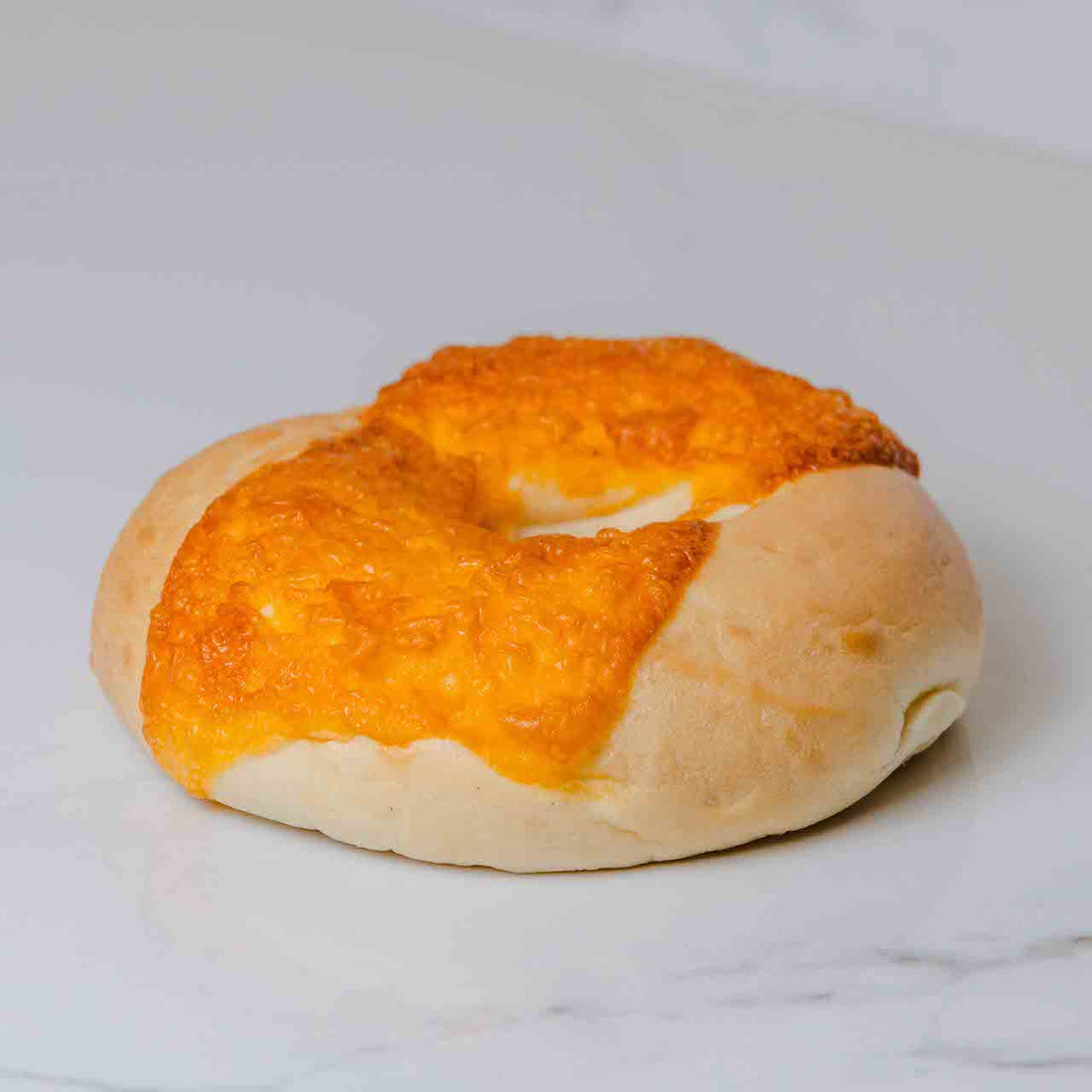 Cheddar Cheese Bagels (4 Pack) HoneySalt